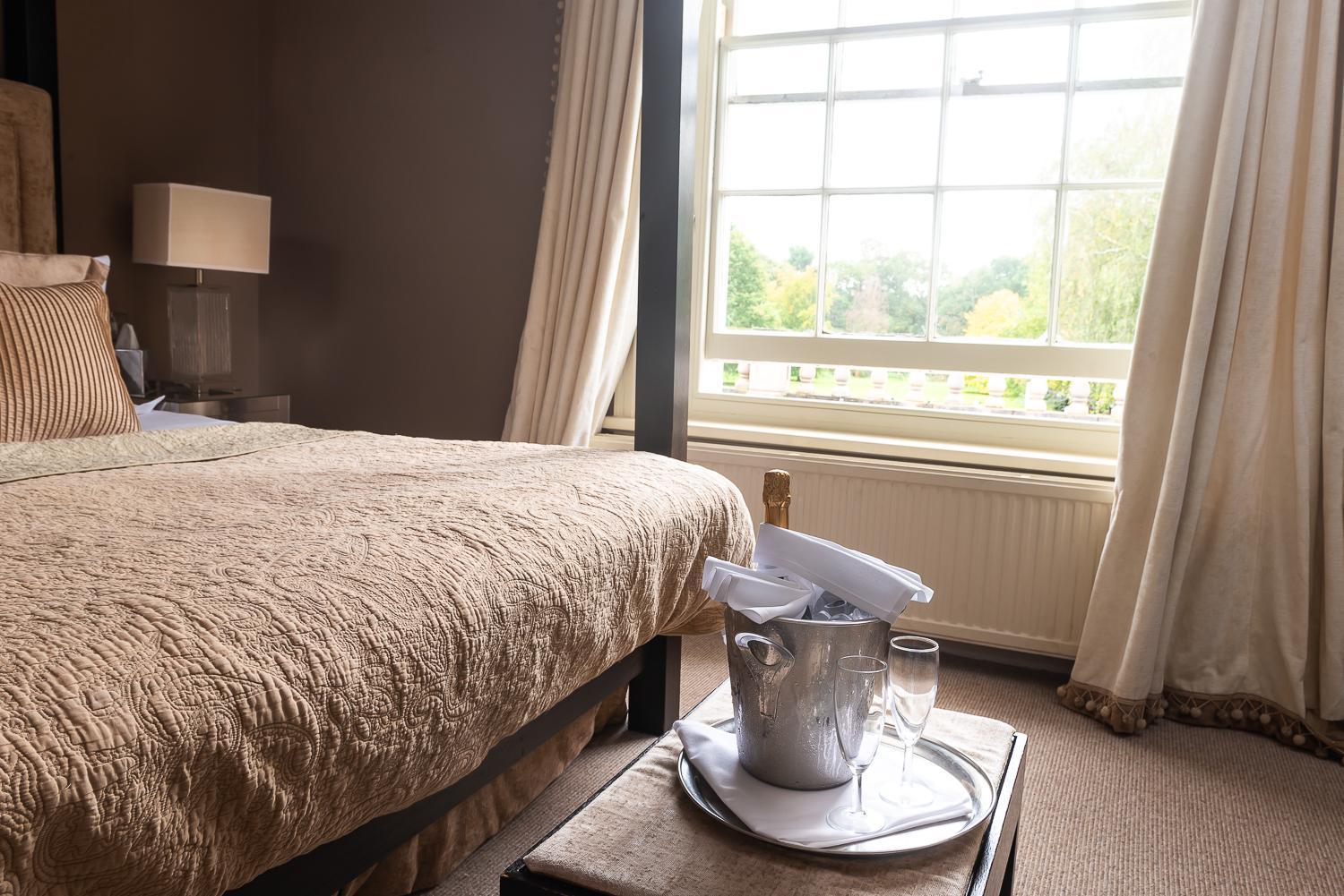 Rowton Hall Hotel And Spa 切斯特 外观 照片