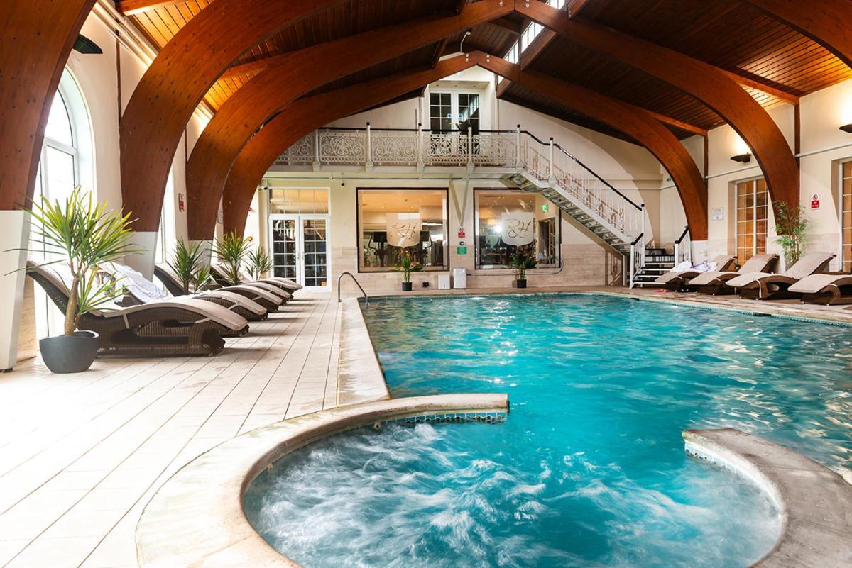 Rowton Hall Hotel And Spa 切斯特 外观 照片