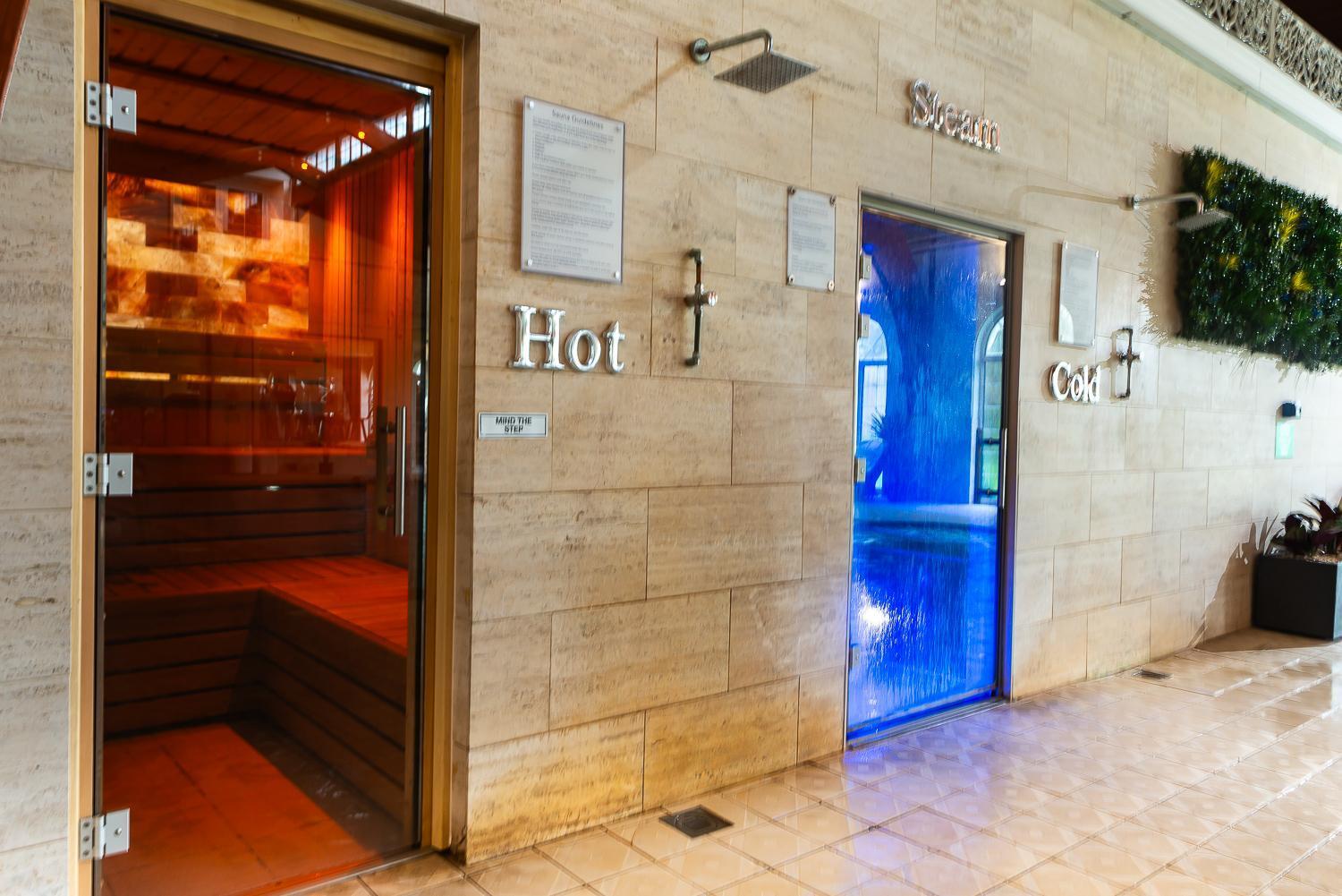 Rowton Hall Hotel And Spa 切斯特 外观 照片