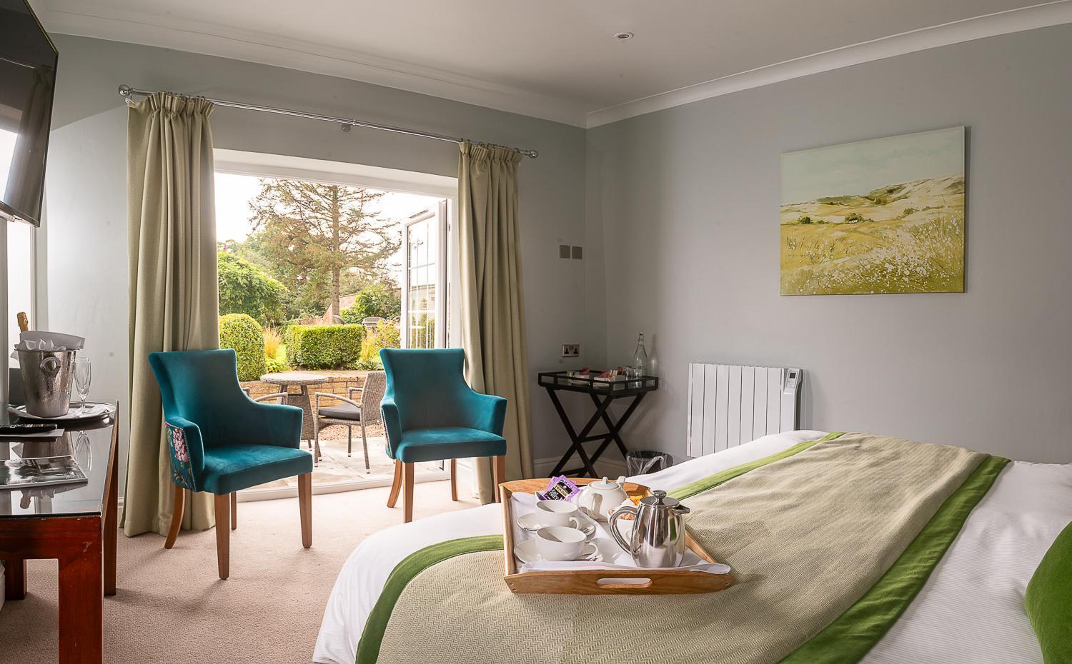Rowton Hall Hotel And Spa 切斯特 外观 照片